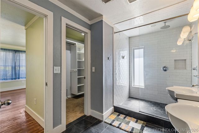 1536 S Atlanta Place, Tulsa, OK 74104