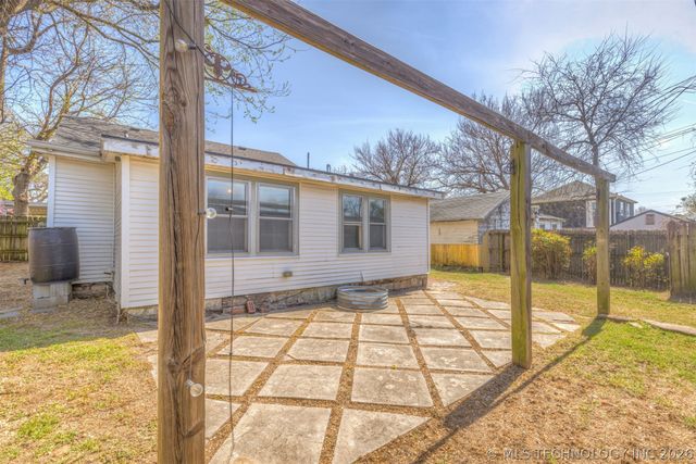 1536 S Atlanta Place, Tulsa, OK 74104