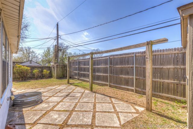 1536 S Atlanta Place, Tulsa, OK 74104