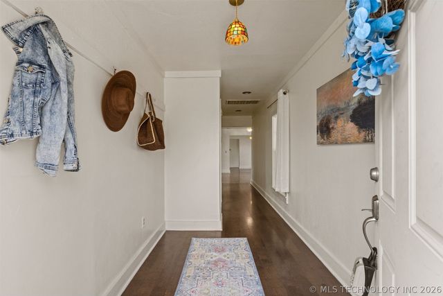 1536 S Atlanta Place, Tulsa, OK 74104