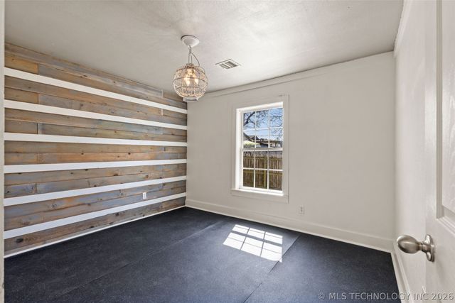 1536 S Atlanta Place, Tulsa, OK 74104