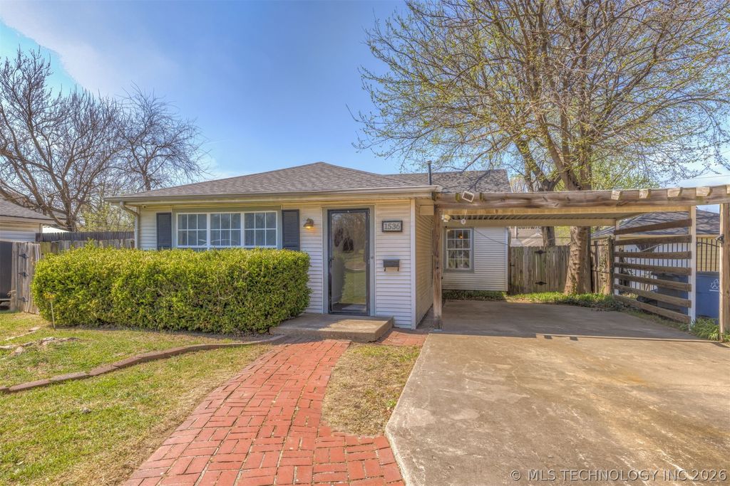 1536 S Atlanta Place, Tulsa, OK 74104