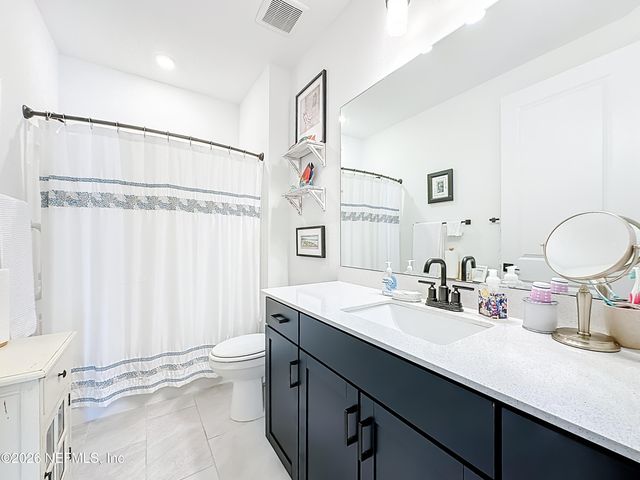 426 HAWTHORN PARK Circle, Yulee, FL 32097