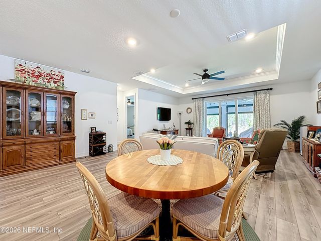 426 HAWTHORN PARK Circle, Yulee, FL 32097