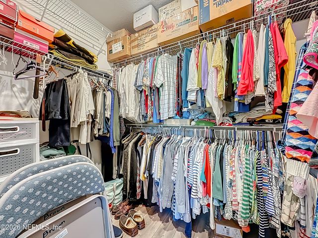 426 HAWTHORN PARK Circle, Yulee, FL 32097