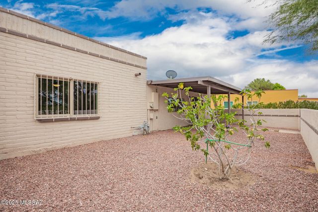 481 E Paseo Chuparosas, Green Valley, AZ 85614