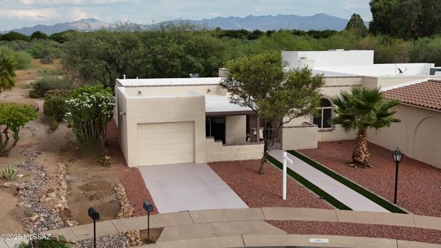 481 E Paseo Chuparosas, Green Valley, AZ 85614