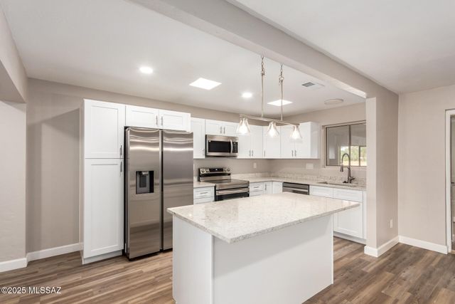 481 E Paseo Chuparosas, Green Valley, AZ 85614