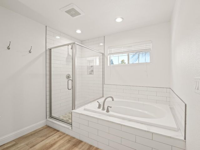 1897 Goshen Avenue, Clovis, CA 93611