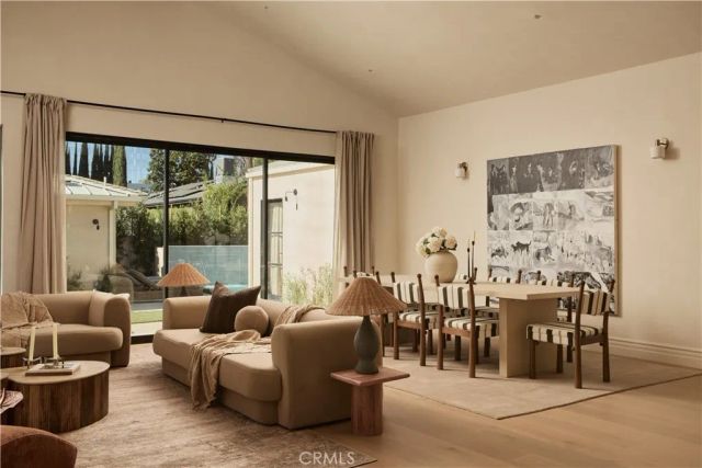 4605 Tobias Avenue, Sherman Oaks, CA 91403