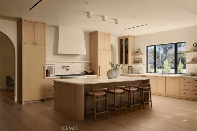 4605 Tobias Avenue, Sherman Oaks, CA 91403