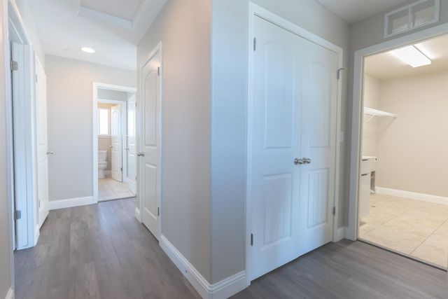 5865 E Beck Avenue, Fresno, CA 93727