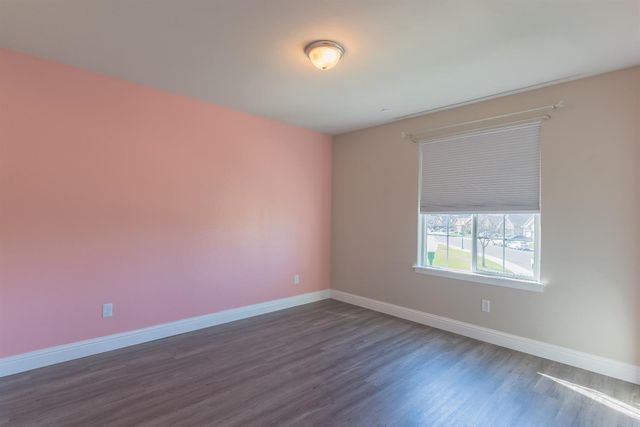 5865 E Beck Avenue, Fresno, CA 93727