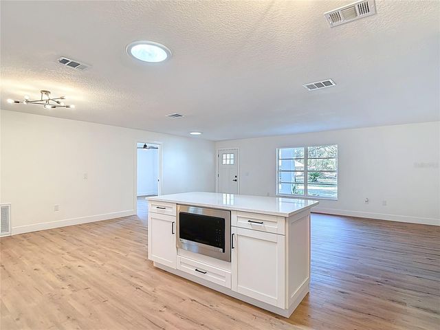 3551 OAKWOOD DRIVE, Wesley Chapel, FL 33543