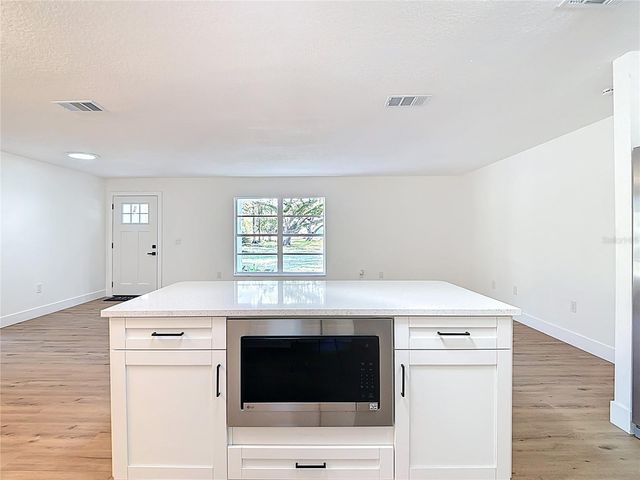 3551 OAKWOOD DRIVE, Wesley Chapel, FL 33543