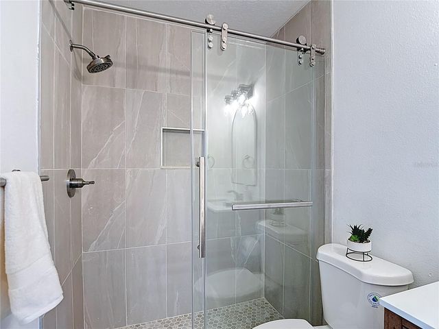 3551 OAKWOOD DRIVE, Wesley Chapel, FL 33543