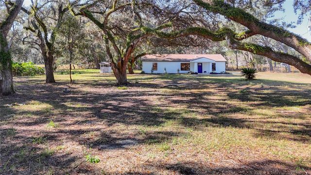 3551 OAKWOOD DRIVE, Wesley Chapel, FL 33543