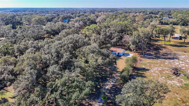 3551 OAKWOOD DRIVE, Wesley Chapel, FL 33543