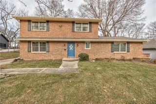 10120 W 65th Street, Merriam, KS 66203