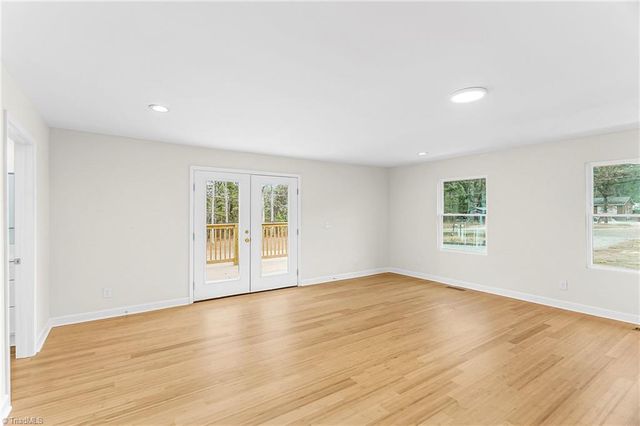 4713 S NC Highway 87, Graham, NC 27253