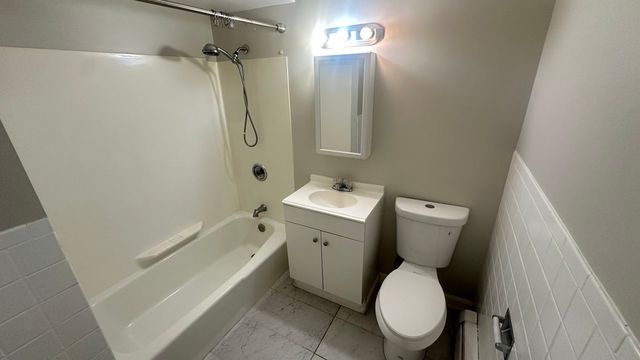 2802 N Rutherford Avenue 2S, Chicago, IL 60634