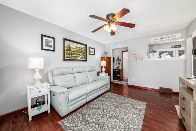 963 Hunt Valley Drive, Reynoldsburg, OH 43068