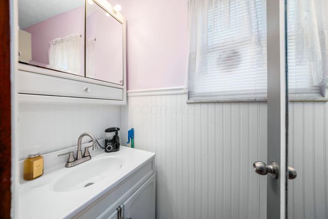963 Hunt Valley Drive, Reynoldsburg, OH 43068