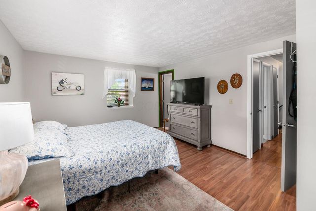 963 Hunt Valley Drive, Reynoldsburg, OH 43068