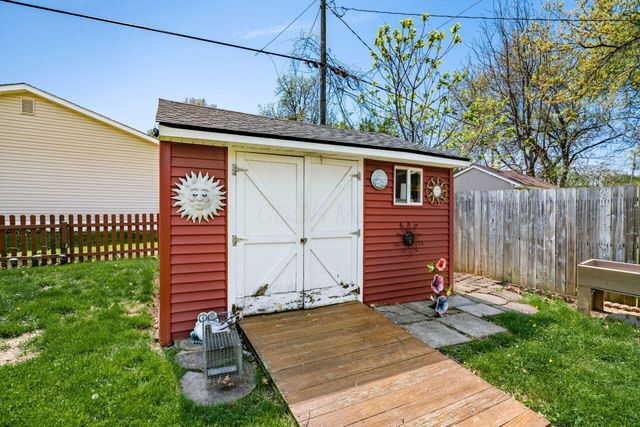 963 Hunt Valley Drive, Reynoldsburg, OH 43068