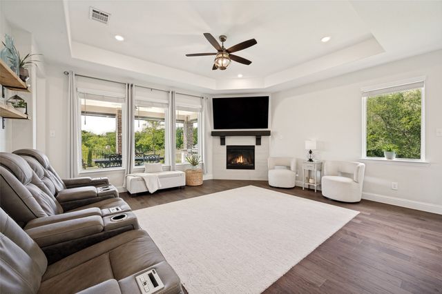 104 Lakeview Drive, Oak Point, TX 75068