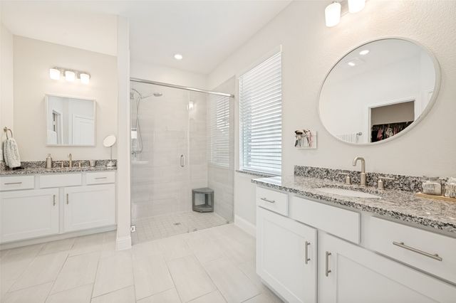 104 Lakeview Drive, Oak Point, TX 75068