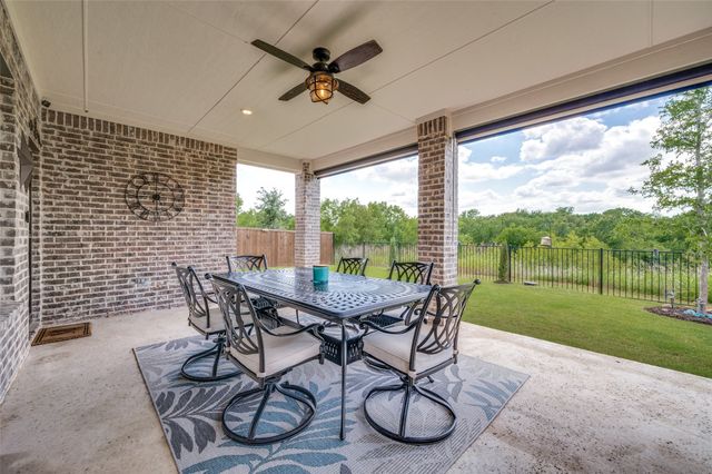 104 Lakeview Drive, Oak Point, TX 75068