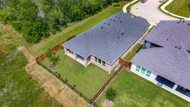 104 Lakeview Drive, Oak Point, TX 75068