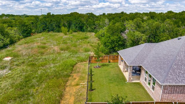 104 Lakeview Drive, Oak Point, TX 75068
