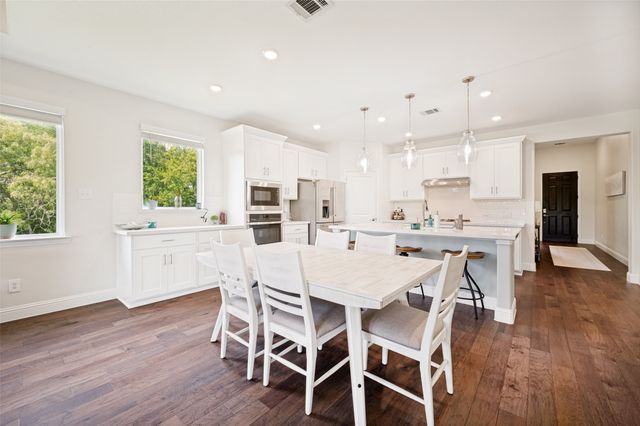 104 Lakeview Drive, Oak Point, TX 75068