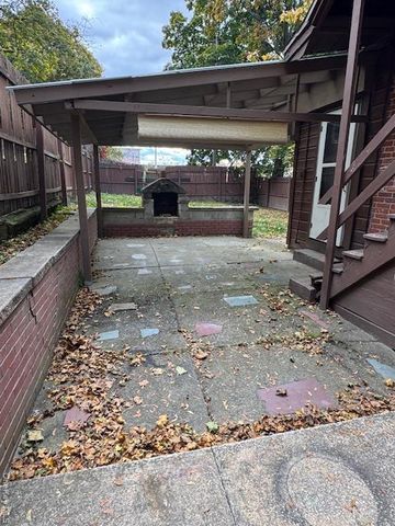 206 Mill Street 1, Poughkeepsie, NY 12601