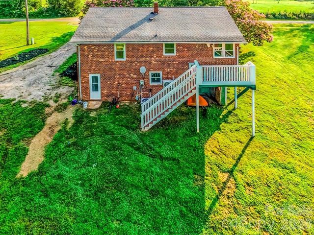 2910 Old Highway 60 Highway, Ronda, NC 28670