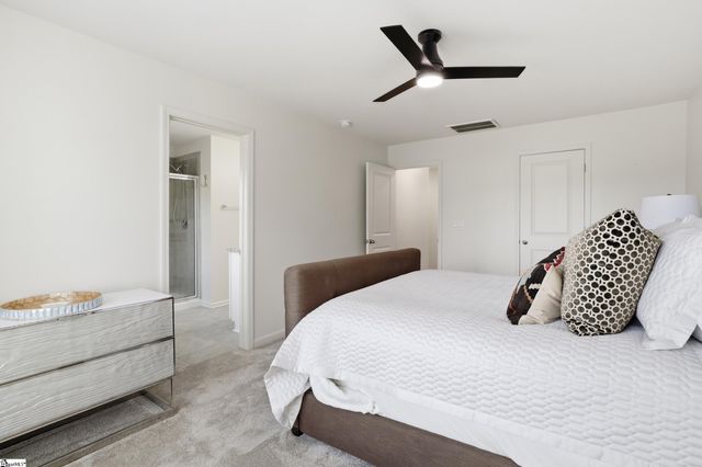 6 Planters Place, Greer, SC 29650