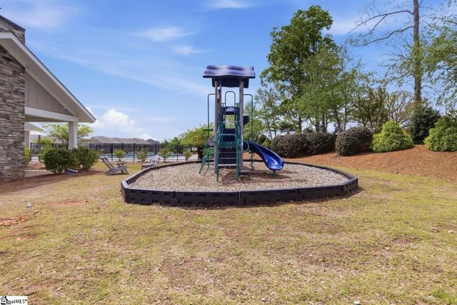 6 Planters Place, Greer, SC 29650