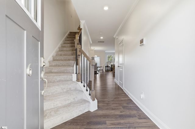 6 Planters Place, Greer, SC 29650