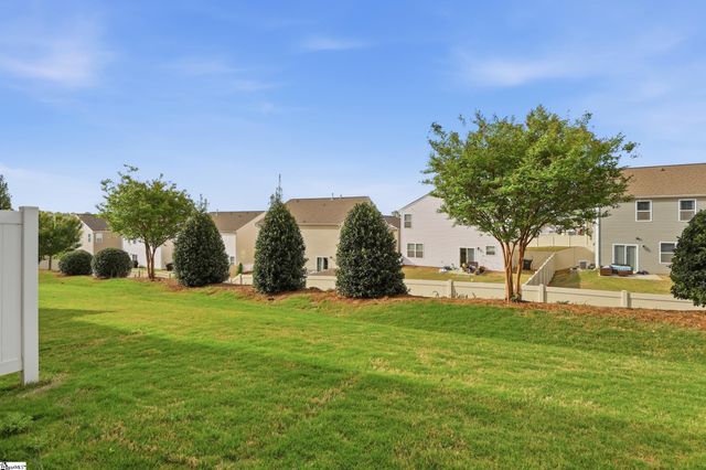 6 Planters Place, Greer, SC 29650