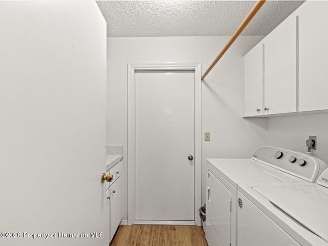 7415 Heather Walk Drive, Weeki Wachee, FL 34613