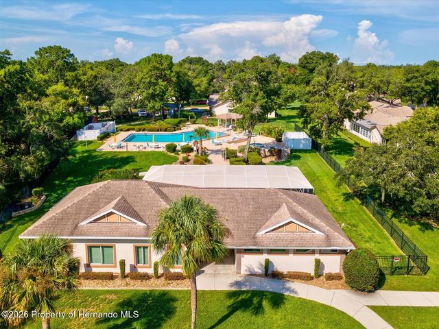 7415 Heather Walk Drive, Weeki Wachee, FL 34613