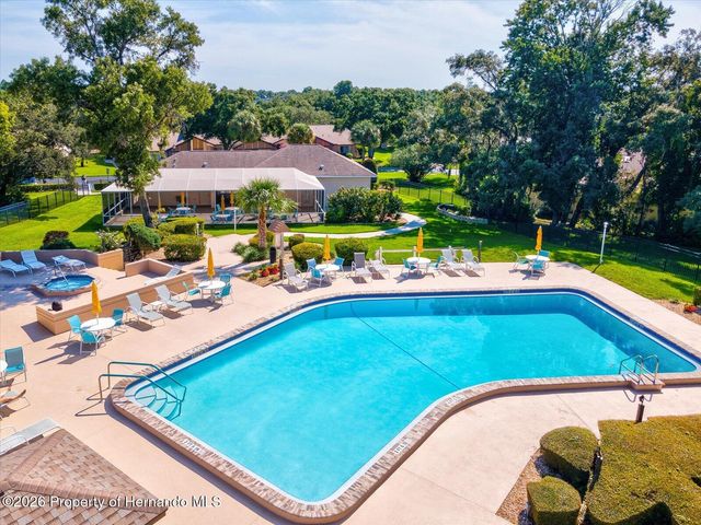 7415 Heather Walk Drive, Weeki Wachee, FL 34613