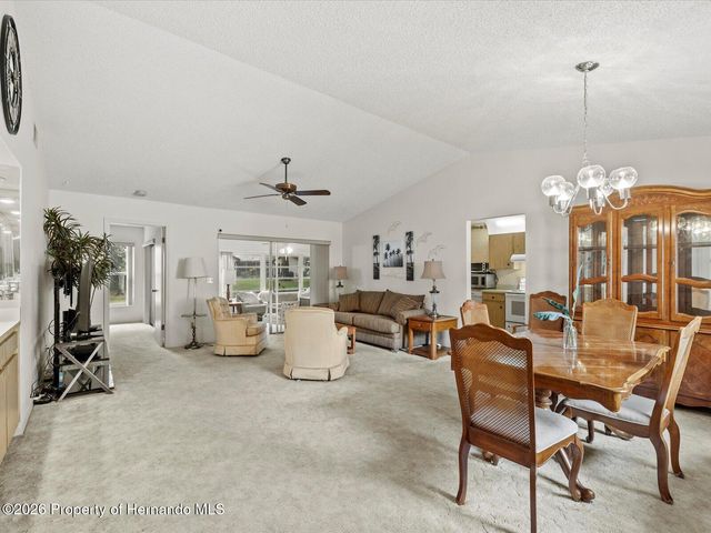 7415 Heather Walk Drive, Weeki Wachee, FL 34613