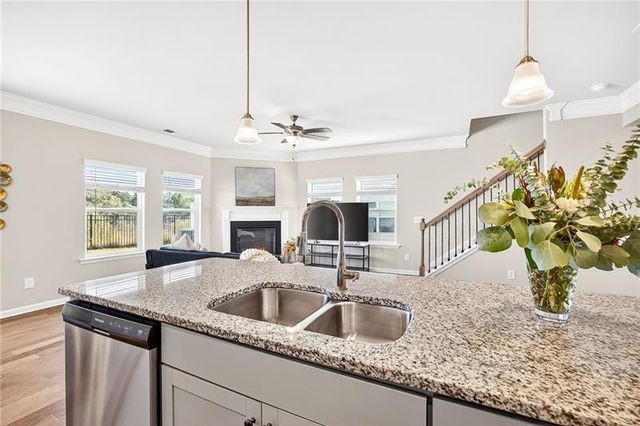 133 Madison Bend, Woodstock, GA 30188