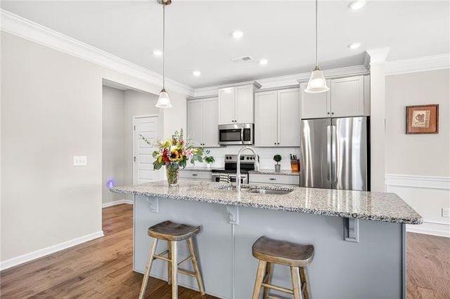 133 Madison Bend, Woodstock, GA 30188