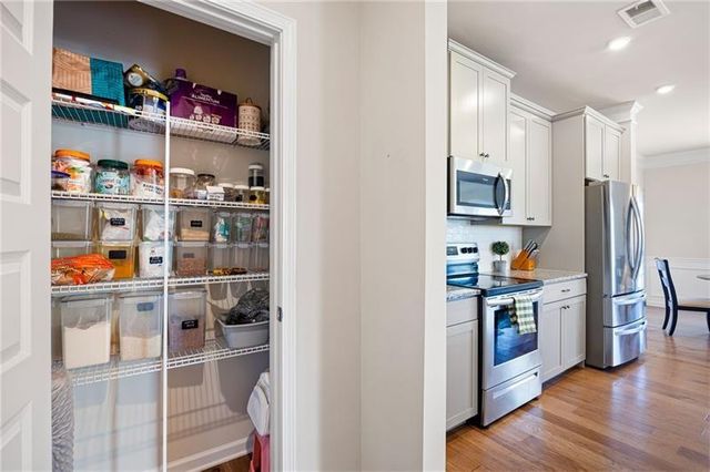 133 Madison Bend, Woodstock, GA 30188