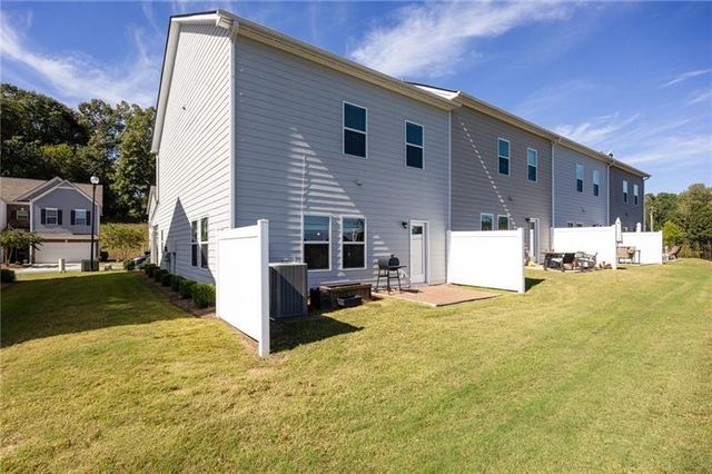 133 Madison Bend, Woodstock, GA 30188