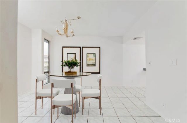 5340 Yarmouth 205, Encino, CA 91316